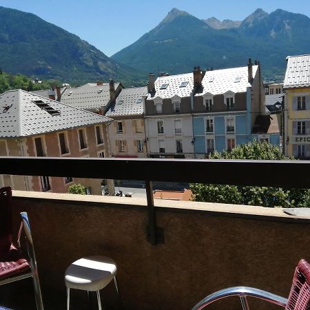 Appartement 4 Personnes A 500M Des Telecabines Briancon  Bagian luar foto
